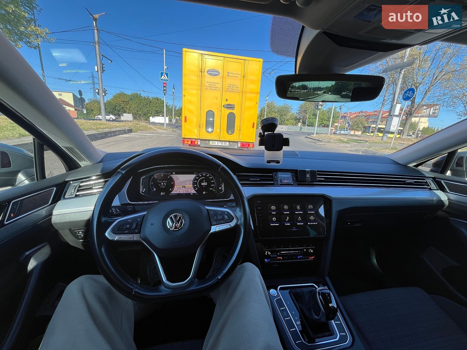 Volkswagen Passat 2019 VIN WVWZZZ3CZLE021657 фото оголошення 9 з 30