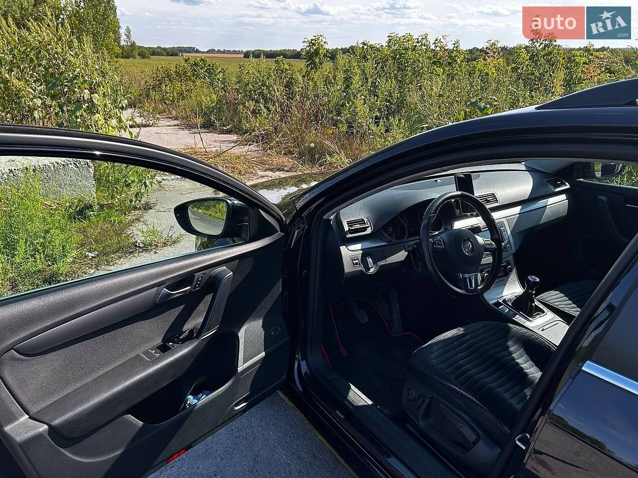 Volkswagen Passat 2011 VIN WVWZZZ3CZBE375577 фото оголошення 14 з 19