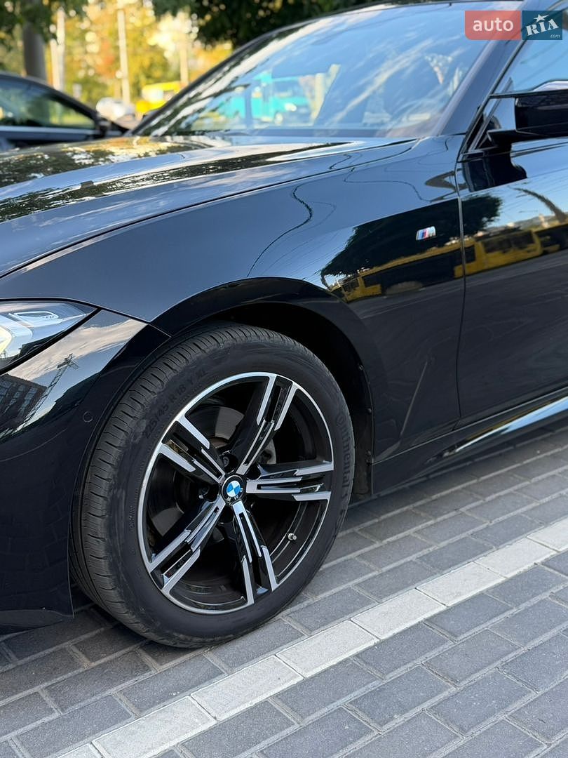 BMW 3 Series 2025 VIN WBA51FF090FU64380 фото оголошення 4 з 20