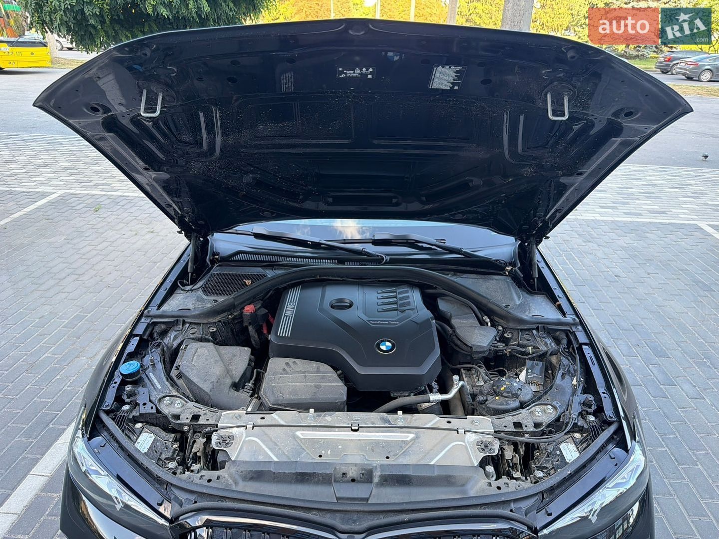 BMW 3 Series 2025 VIN WBA51FF090FU64380 фото оголошення 15 з 20