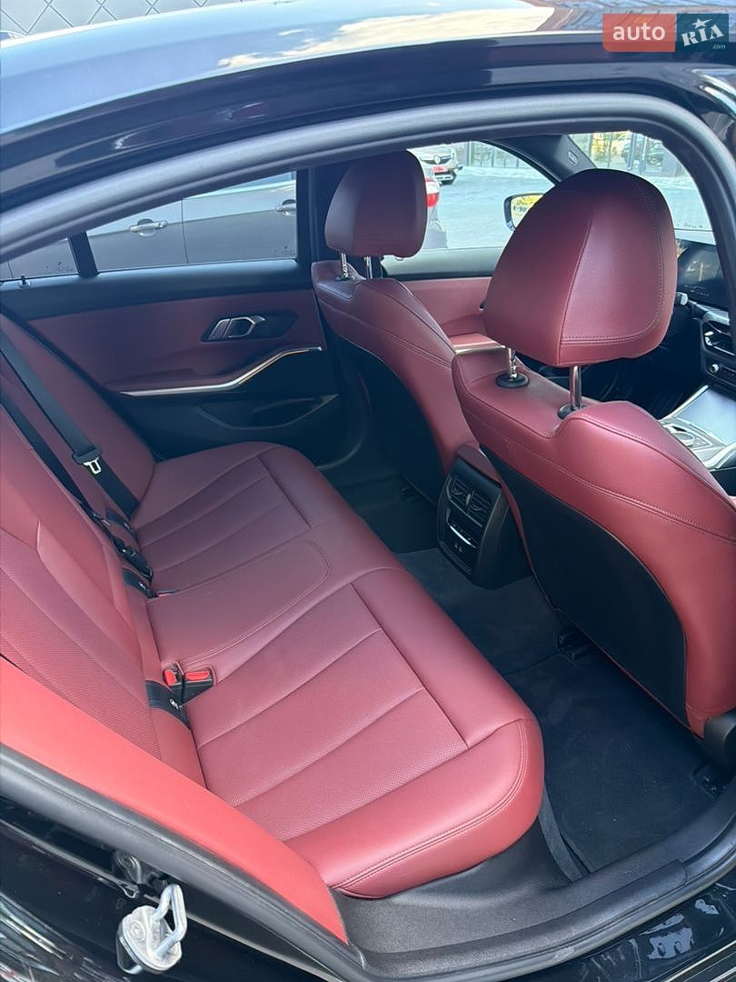 BMW 3 Series 2025 VIN WBA51FF090FU64380 фото оголошення 14 з 20
