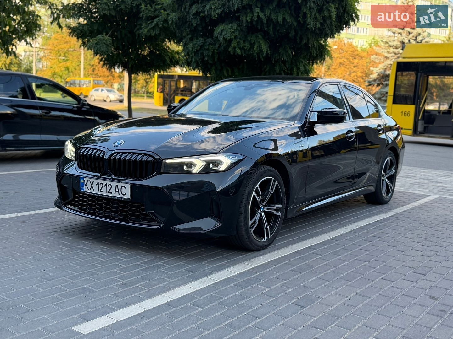 BMW 3 Series 2025 VIN WBA51FF090FU64380 фото оголошення 12 з 20