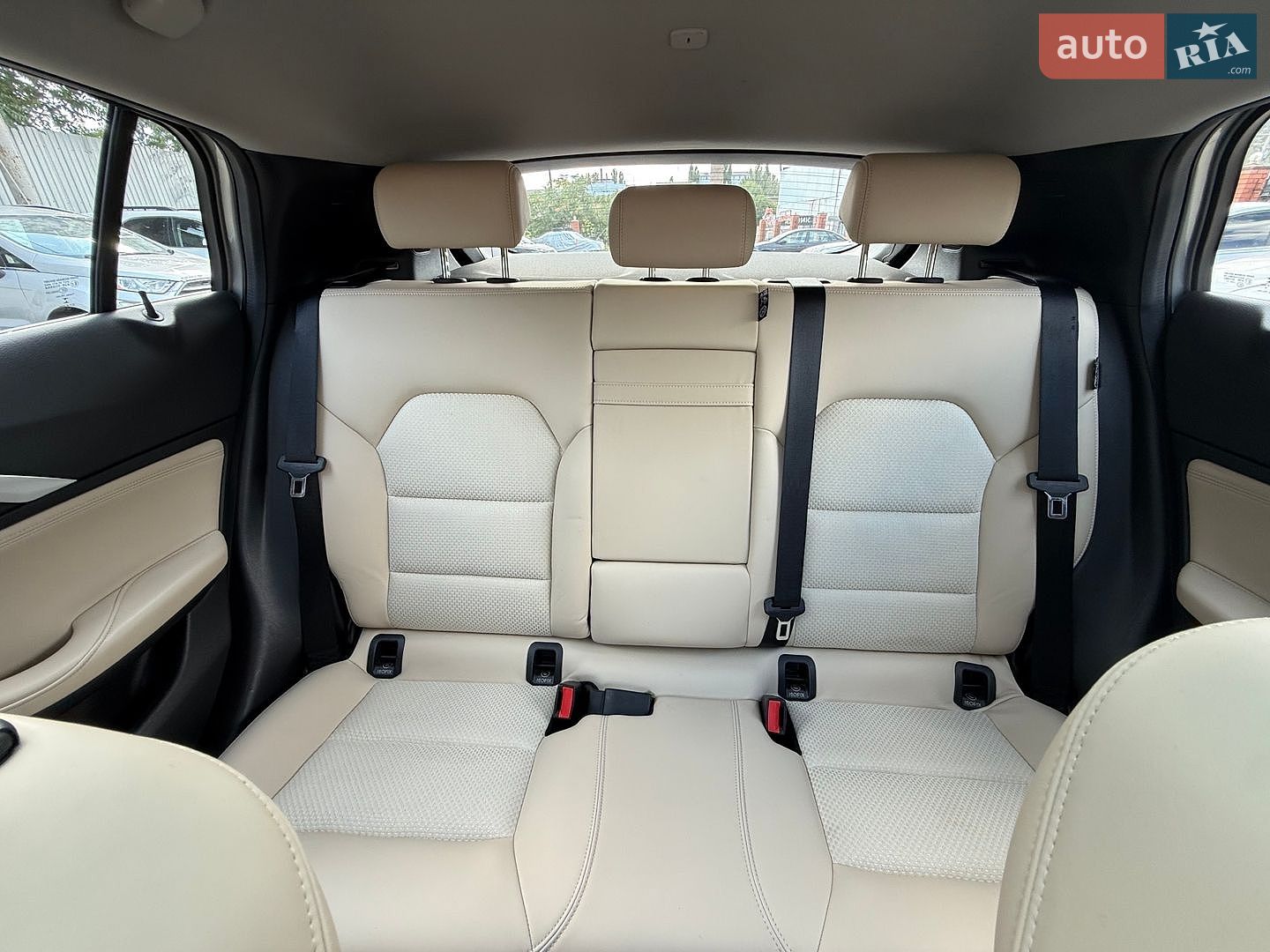 Infiniti QX30 2018 VIN SJKCH5CR2KA011265 фото оголошення 38 з 53