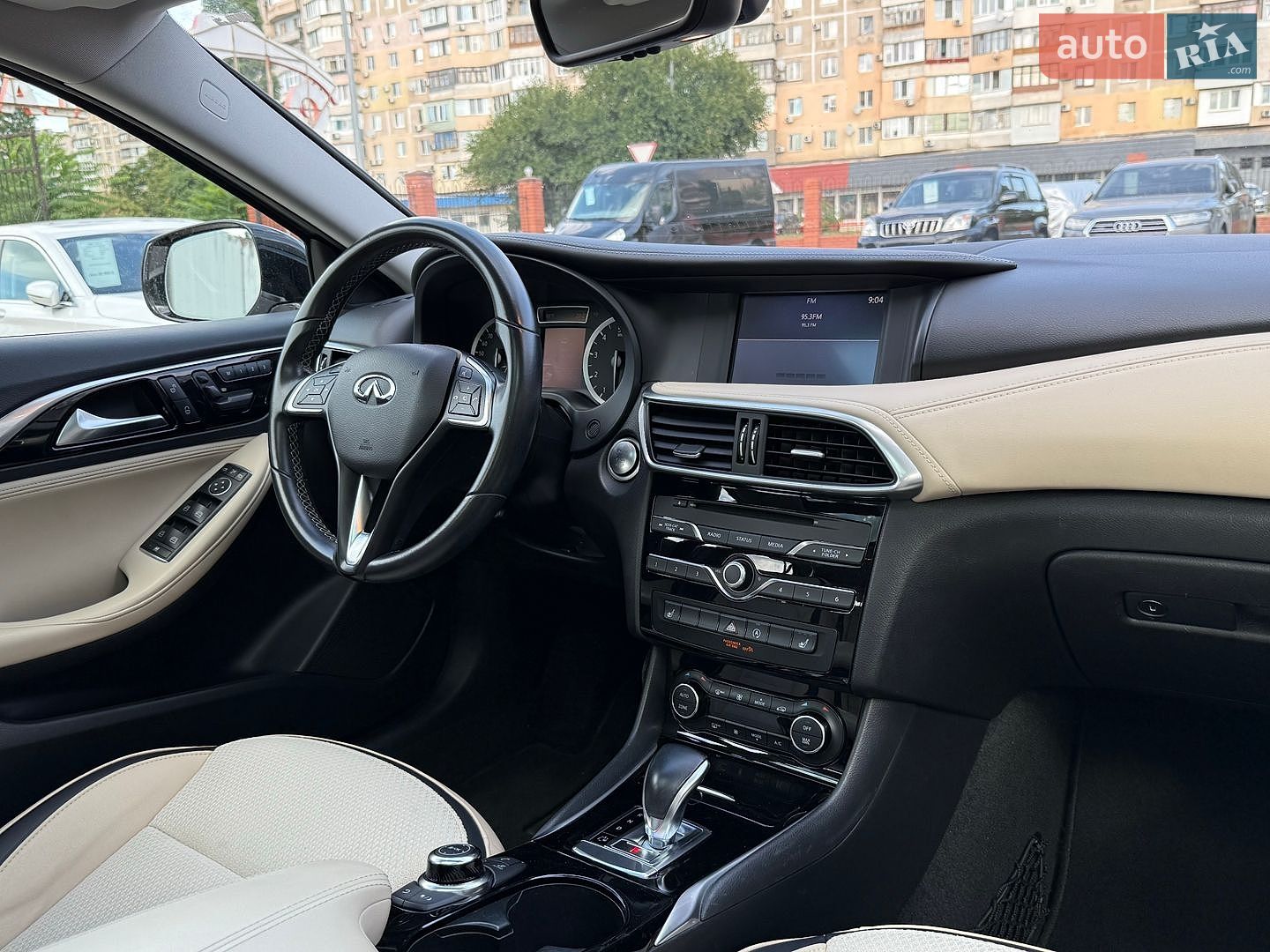 Infiniti QX30 2018 VIN SJKCH5CR2KA011265 фото оголошення 46 з 53