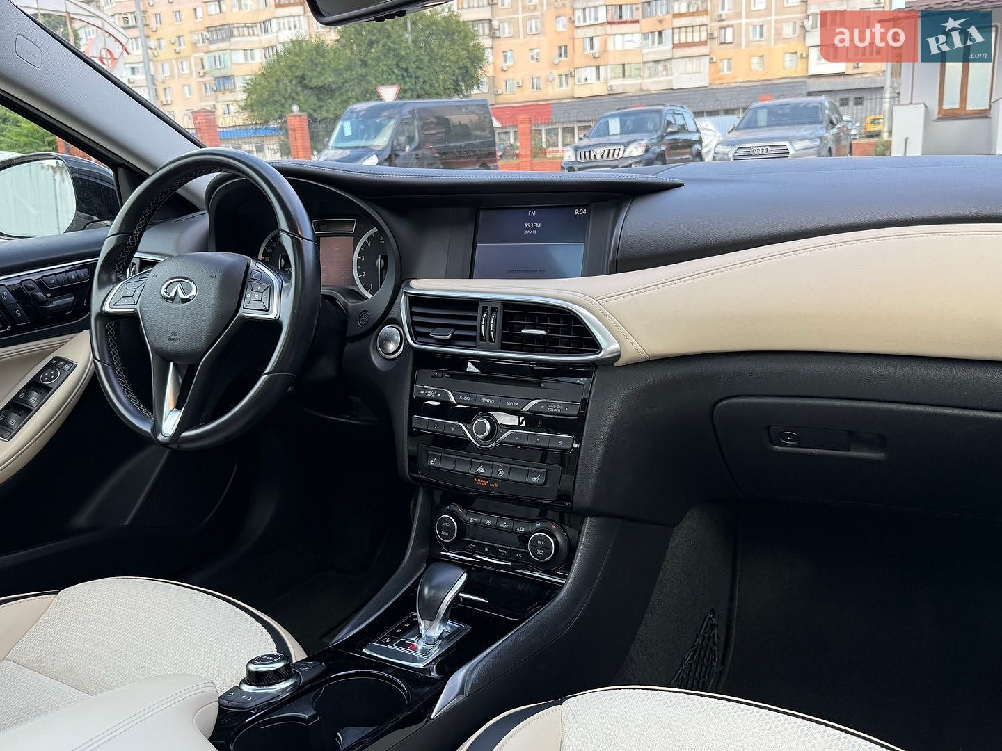 Infiniti QX30 2018 VIN SJKCH5CR2KA011265 фото оголошення 47 з 53