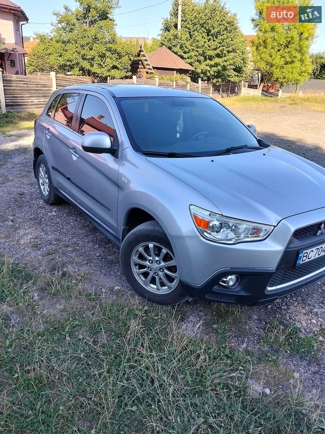 Mitsubishi ASX 2011 VIN JMBXJGA6WBZ435521 фото оголошення 2 з 18