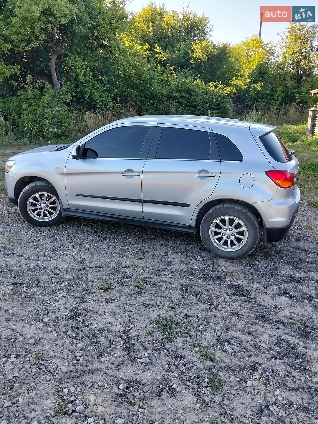 Mitsubishi ASX 2011 VIN JMBXJGA6WBZ435521 фото оголошення 7 з 18