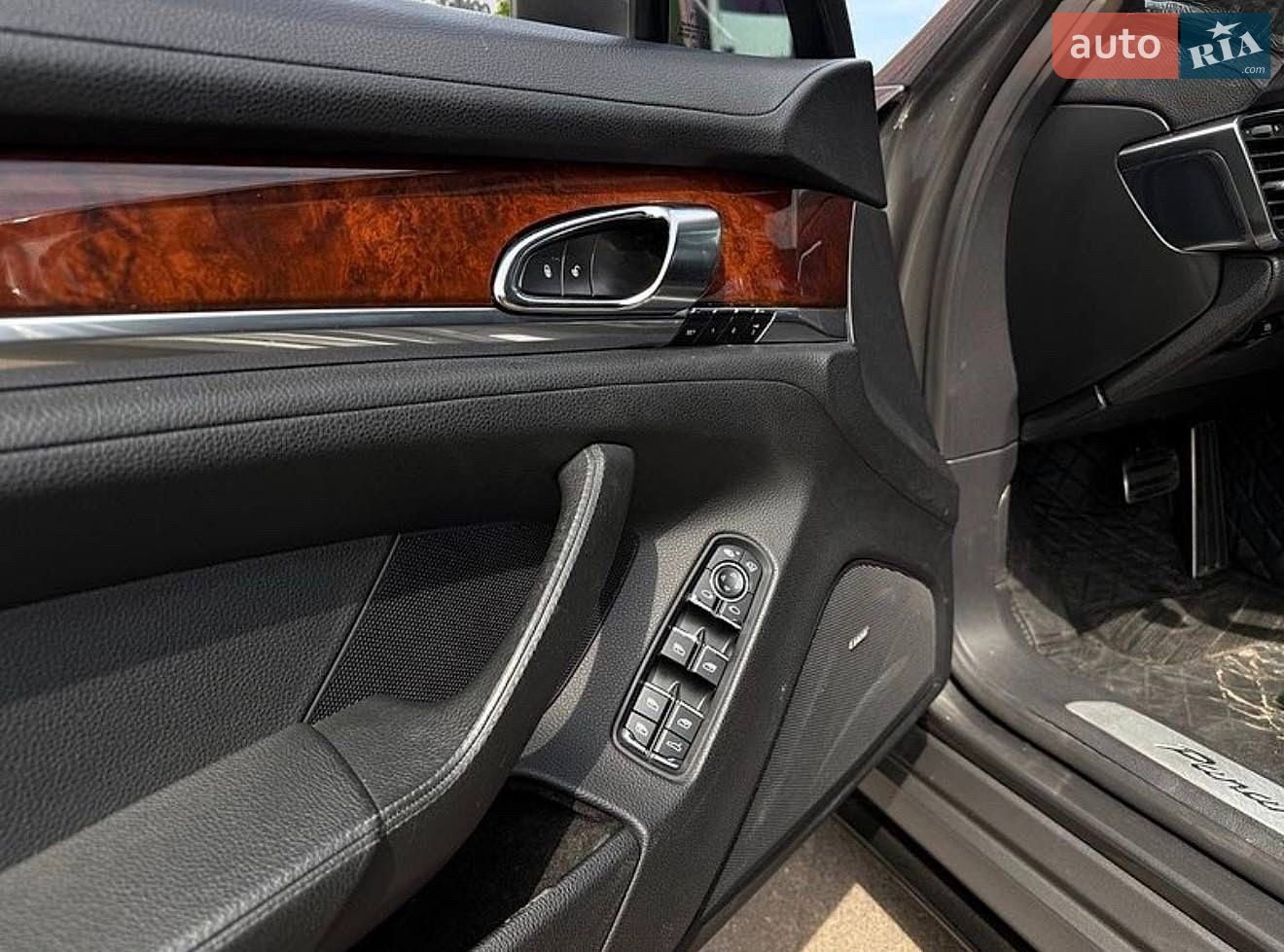 Porsche Panamera 2013 VIN WP0AA2A7XEL007309 фото оголошення 20 з 38