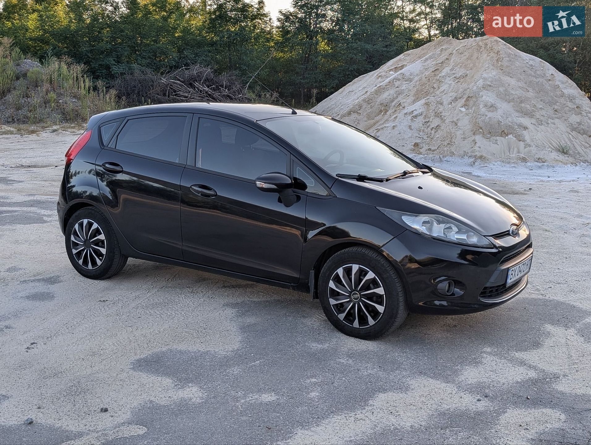 Ford Fiesta 2011 VIN WF0JXXGAJJBC02458 фото оголошення 9 з 65