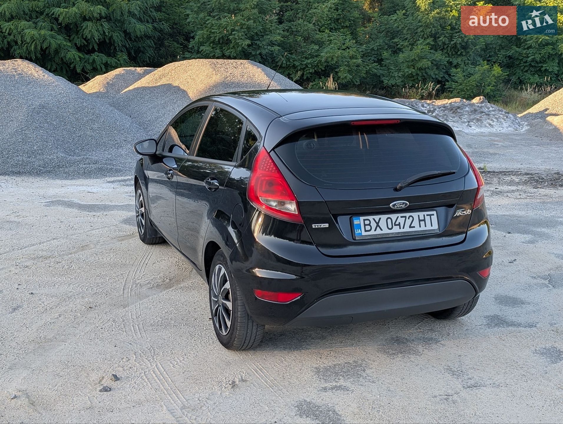 Ford Fiesta 2011 VIN WF0JXXGAJJBC02458 фото оголошення 12 з 65