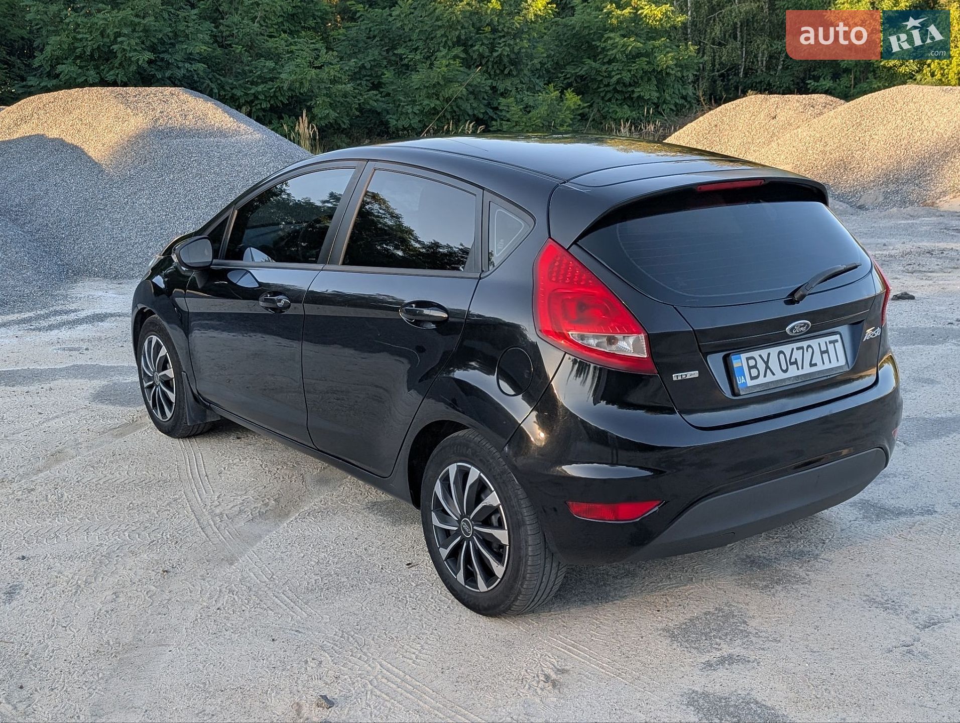Ford Fiesta 2011 VIN WF0JXXGAJJBC02458 фото оголошення 17 з 65