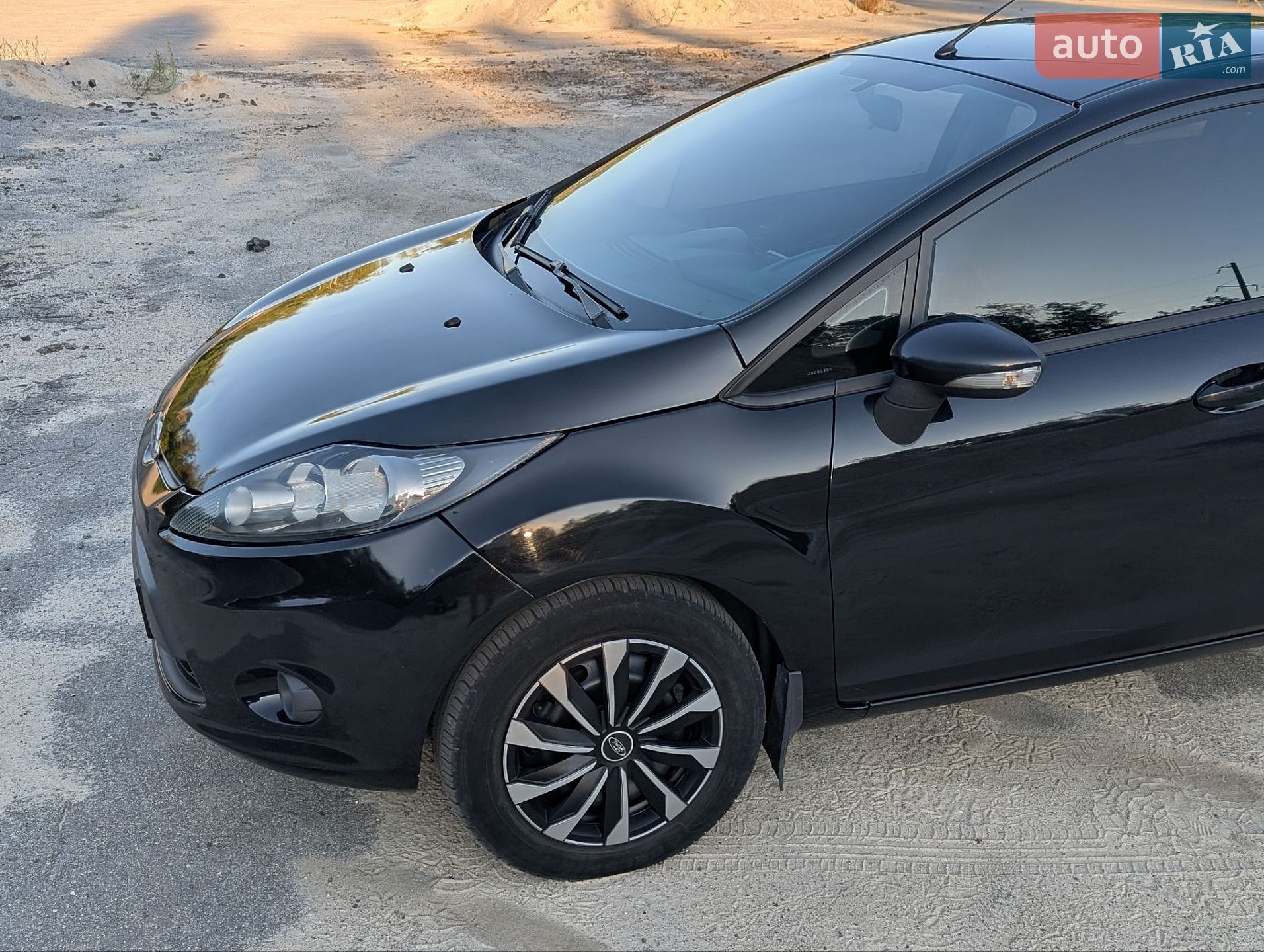 Ford Fiesta 2011 VIN WF0JXXGAJJBC02458 фото оголошення 22 з 65