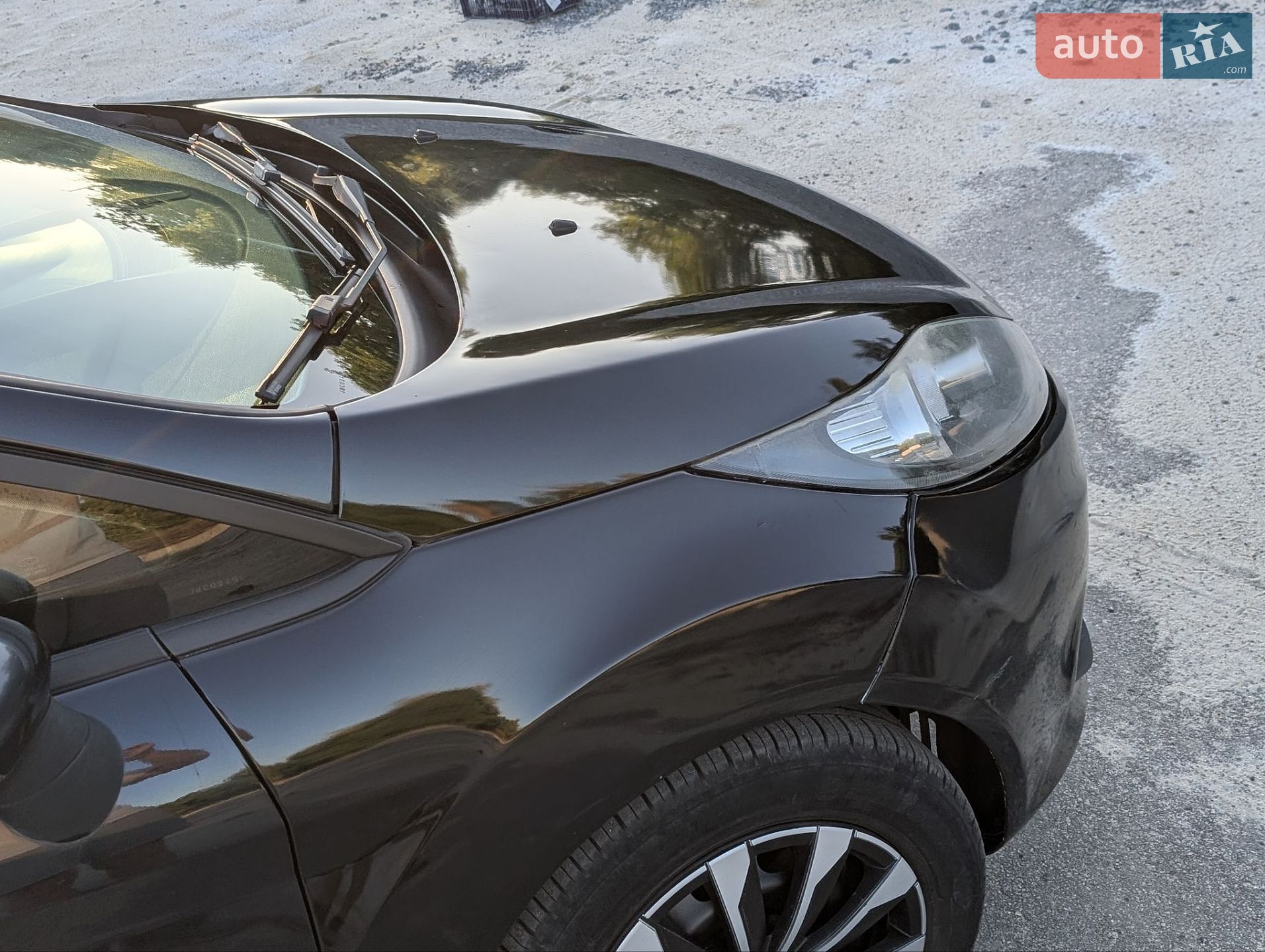 Ford Fiesta 2011 VIN WF0JXXGAJJBC02458 фото оголошення 27 з 65