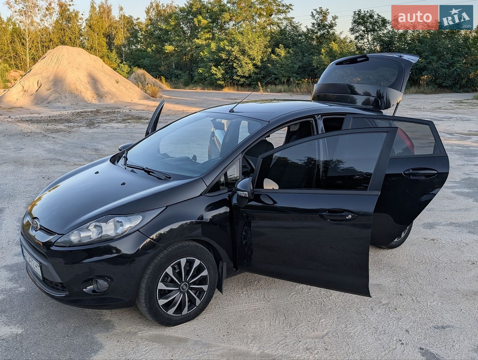 Ford Fiesta 2011 VIN WF0JXXGAJJBC02458 фото оголошення 34 з 65