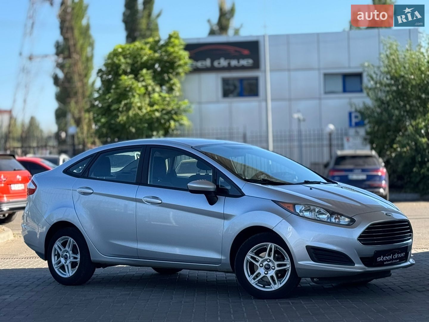Ford Fiesta 2017 VIN 3FADP4BJ0JM101649 фото оголошення 3 з 16