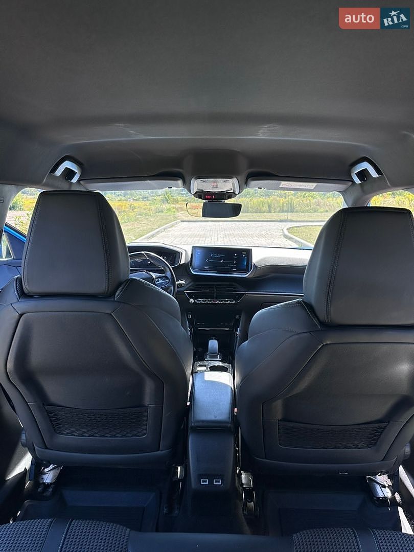 Peugeot e-2008 2020 VIN VR3UKZKXZLJ960773 фото оголошення 32 з 41