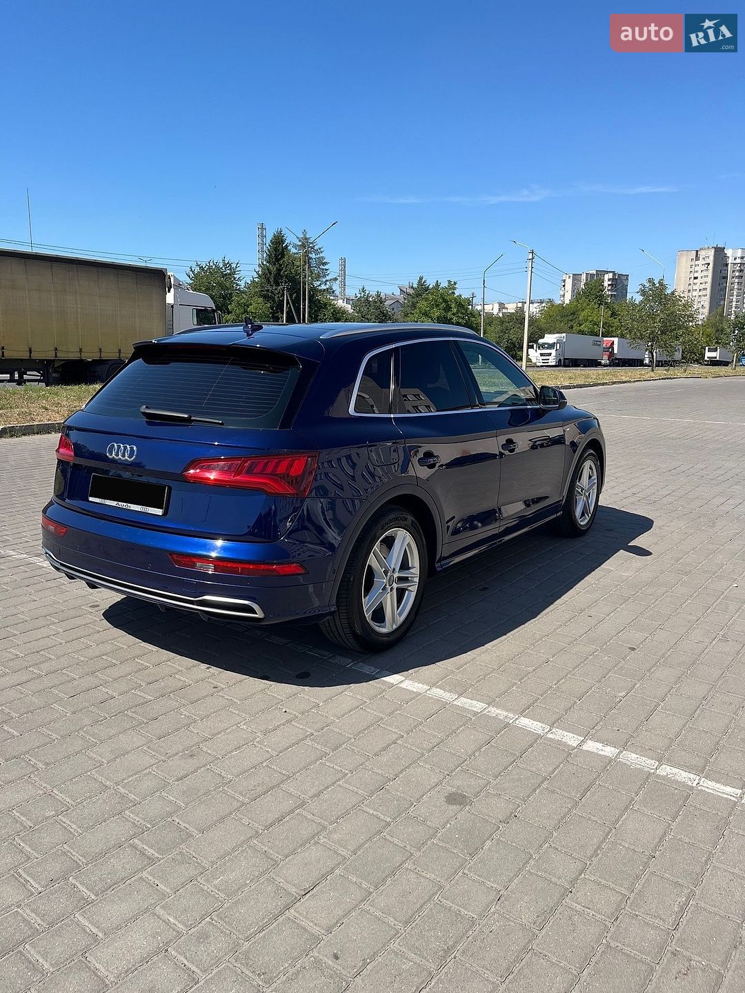 Audi Q5 2017 VIN WAUZZZFY7H2007748 фото оголошення 5 з 37