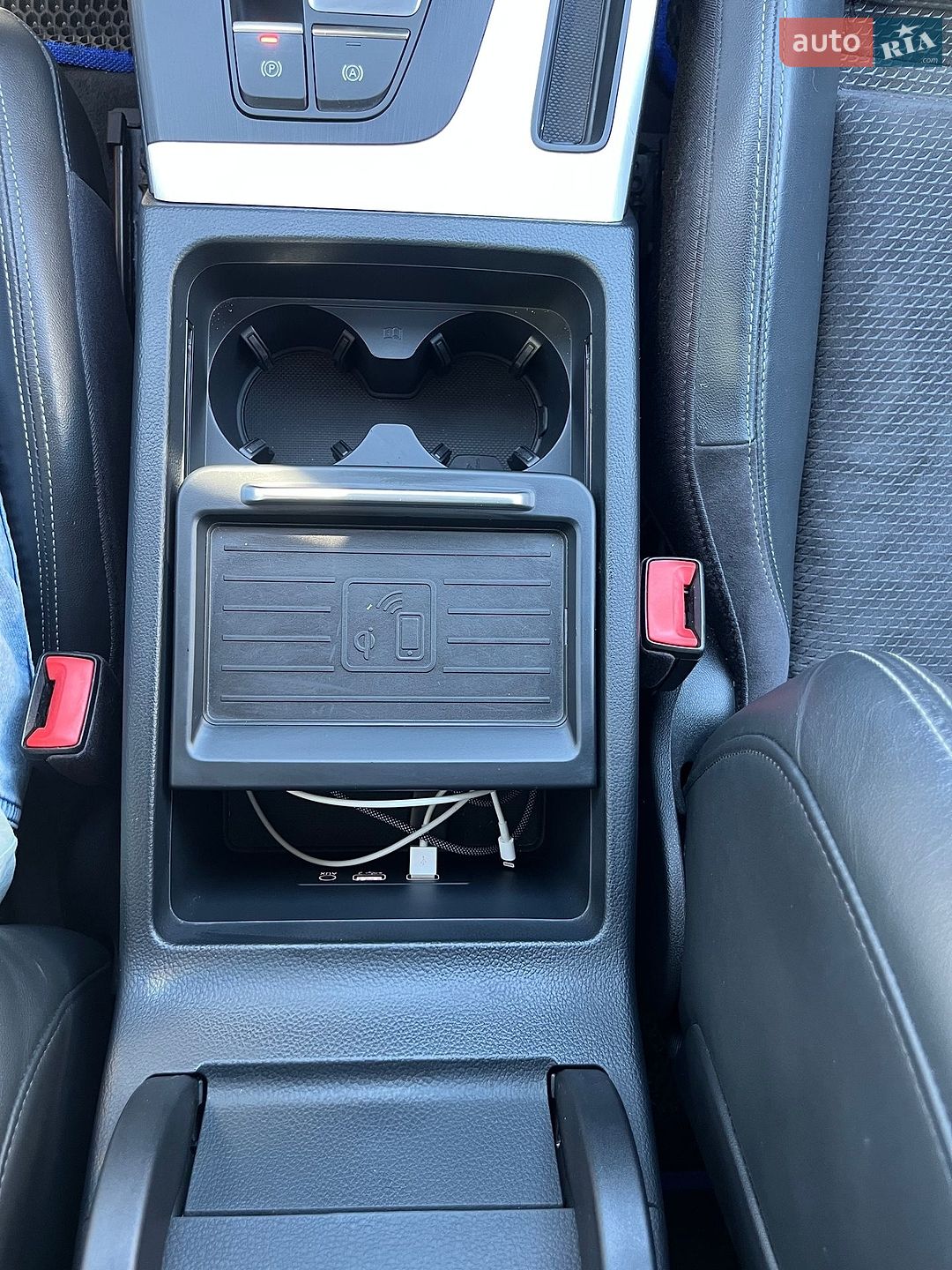 Audi Q5 2017 VIN WAUZZZFY7H2007748 фото оголошення 28 з 37