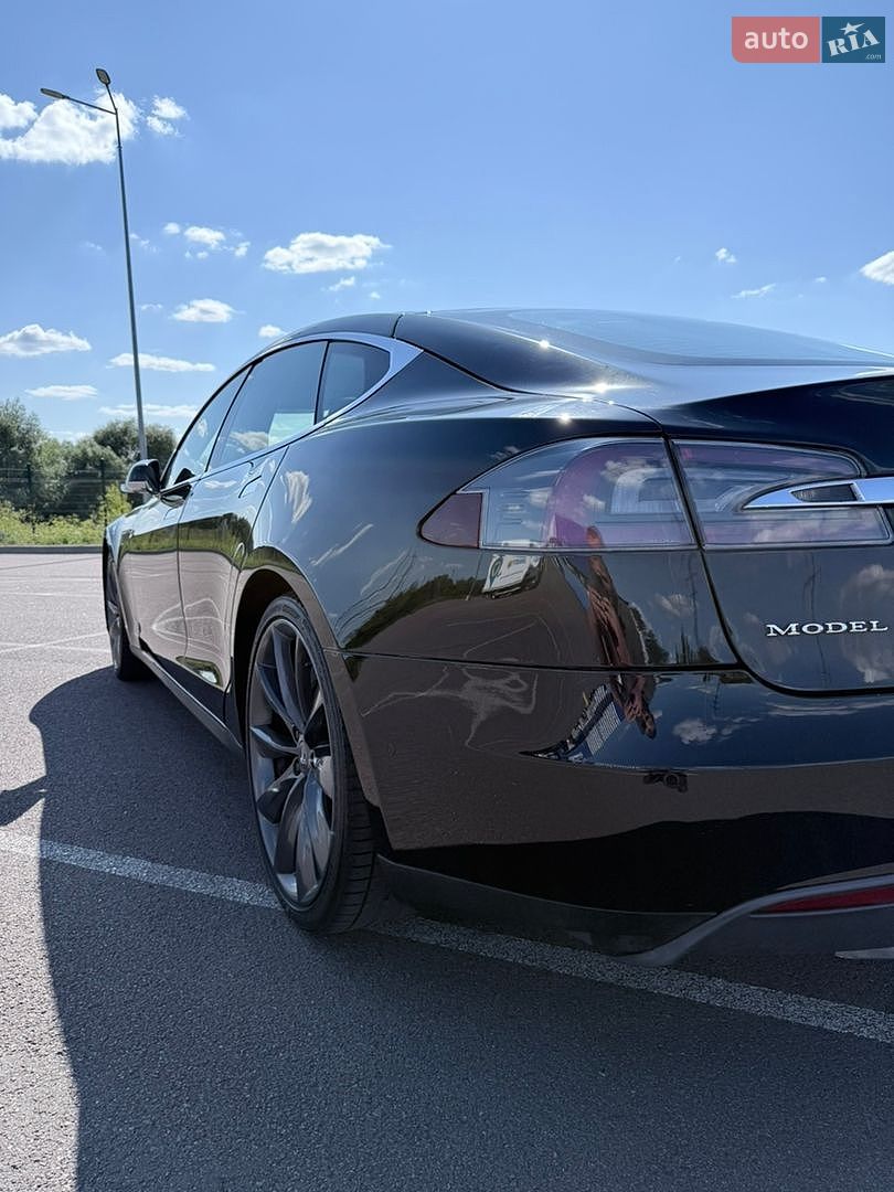 Tesla Model S 2015 VIN 5YJSA1H20FF098023 фото оголошення 14 з 42