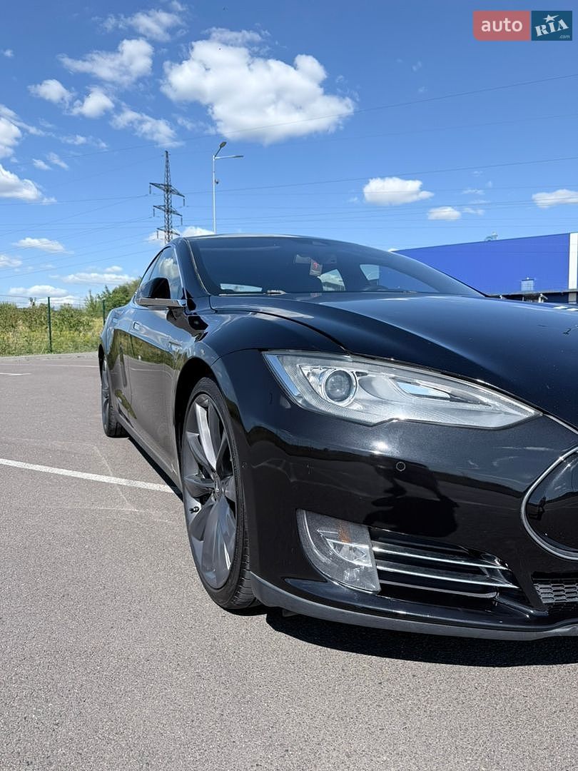 Tesla Model S 2015 VIN 5YJSA1H20FF098023 фото оголошення 15 з 42