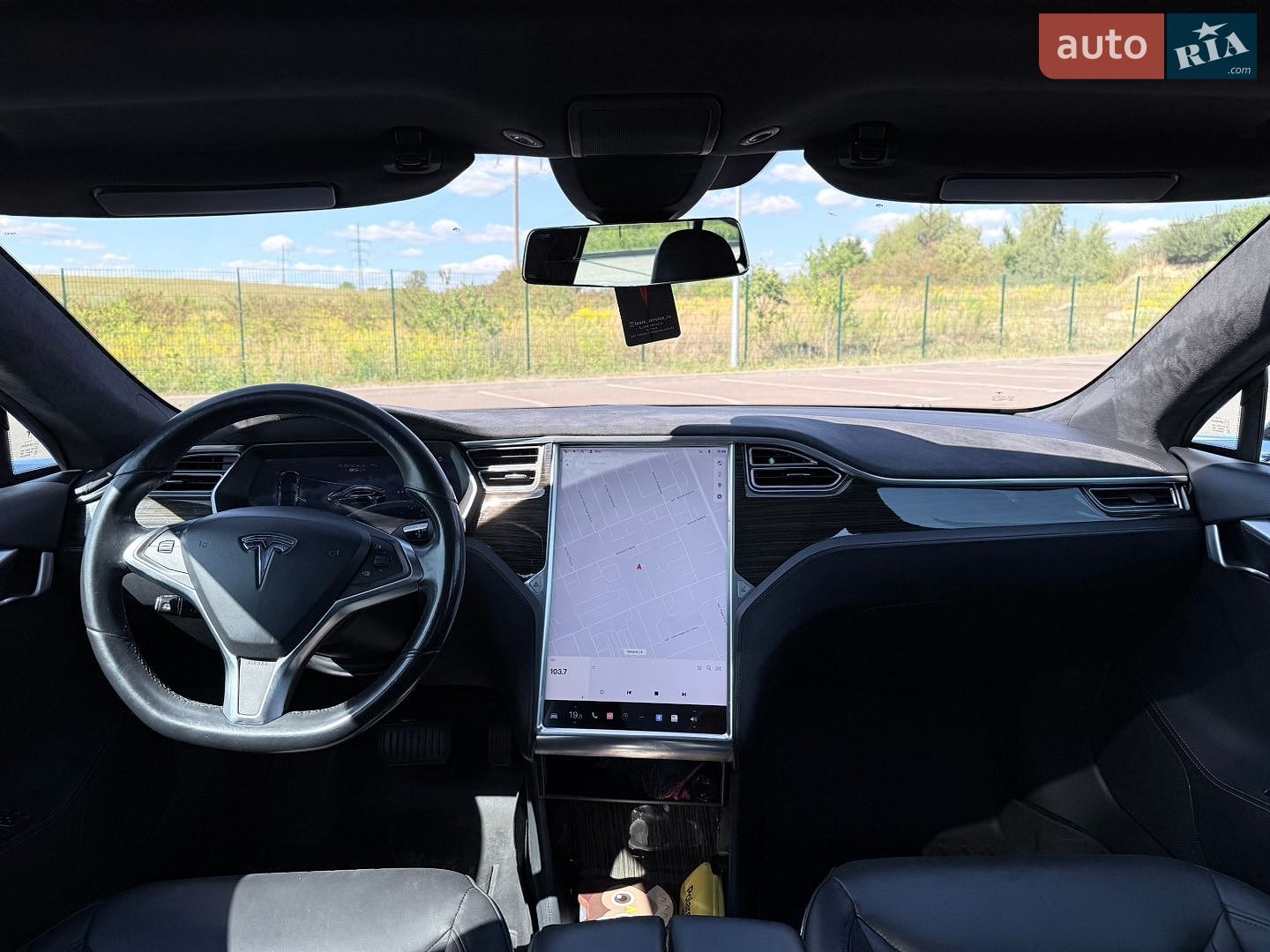 Tesla Model S 2015 VIN 5YJSA1H20FF098023 фото оголошення 24 з 42