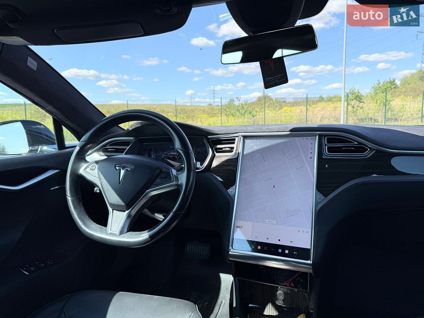 Tesla Model S 2015 VIN 5YJSA1H20FF098023 фото оголошення 25 з 42