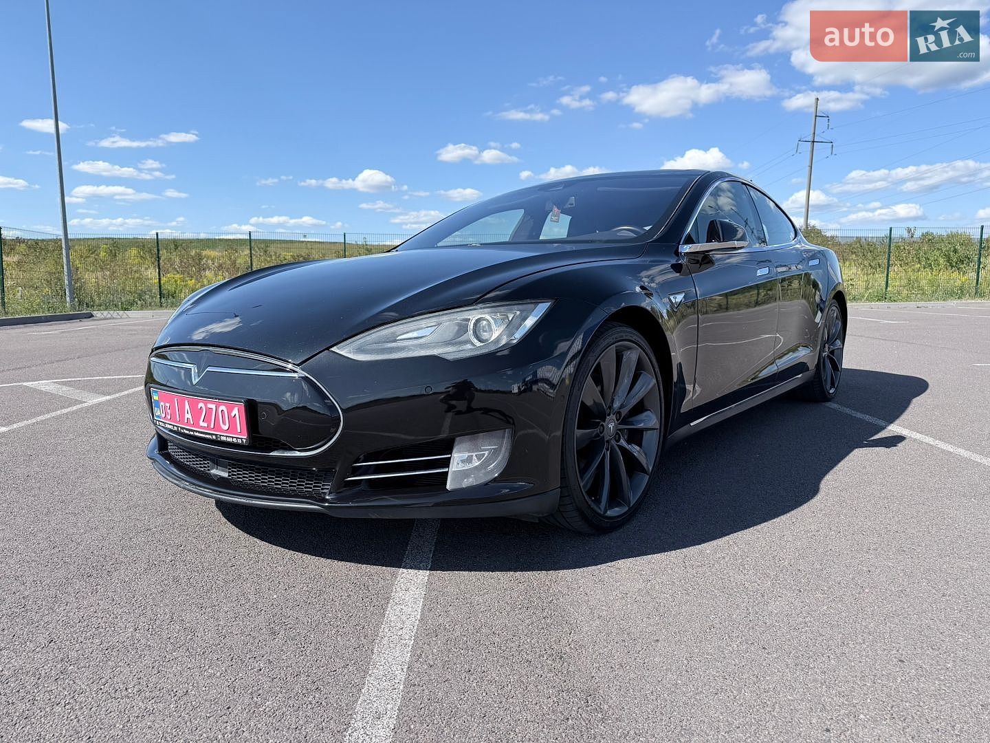 Tesla Model S 2015 VIN 5YJSA1H20FF098023 фото оголошення 33 з 42