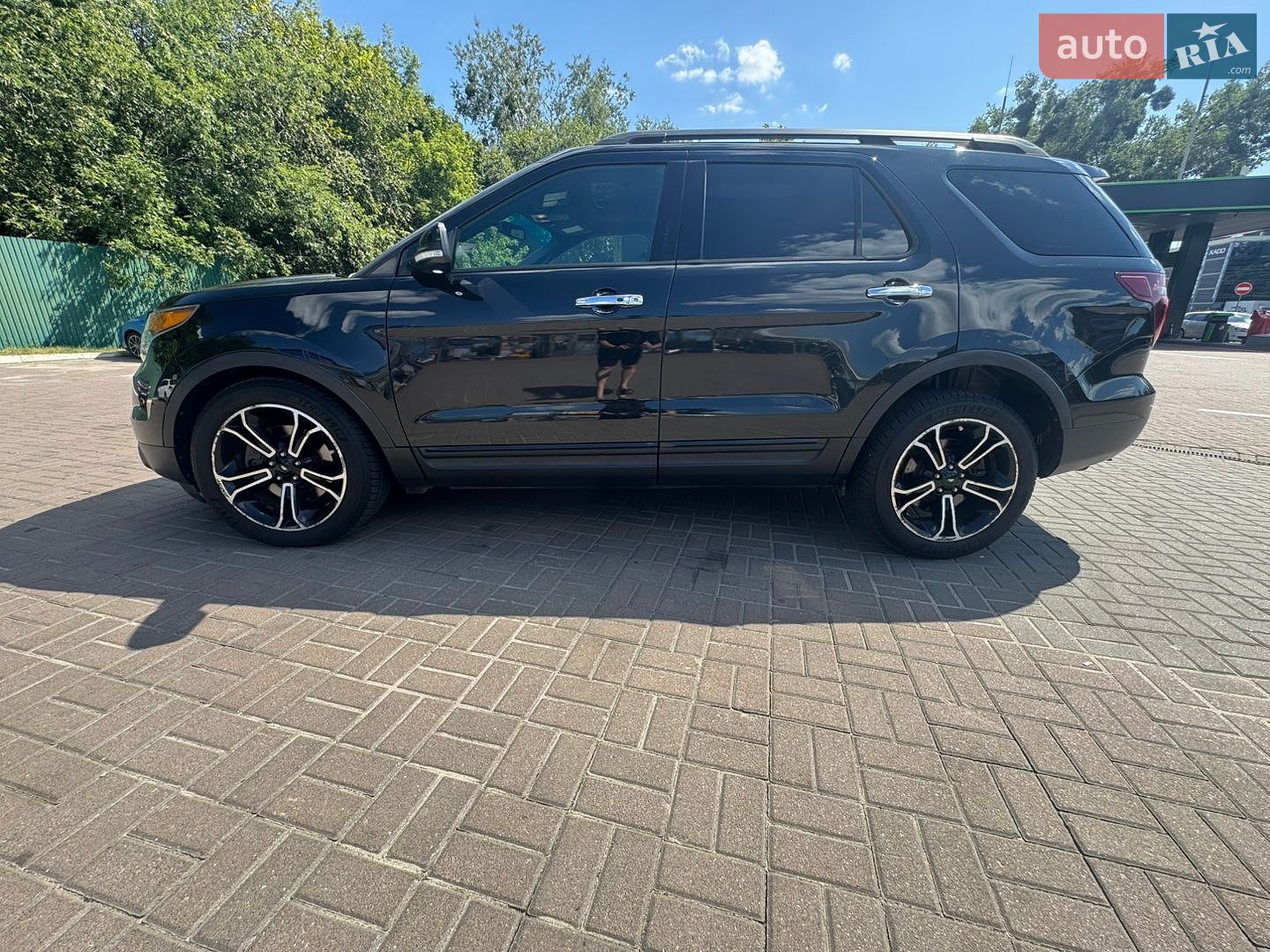Ford Explorer 2013 VIN 1FM5K8GT0EGA02775 фото оголошення 4 з 24