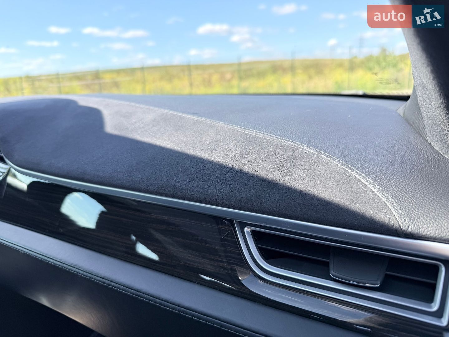 Tesla Model S 2015 VIN 5YJSA1H20FF098023 фото оголошення 39 з 42