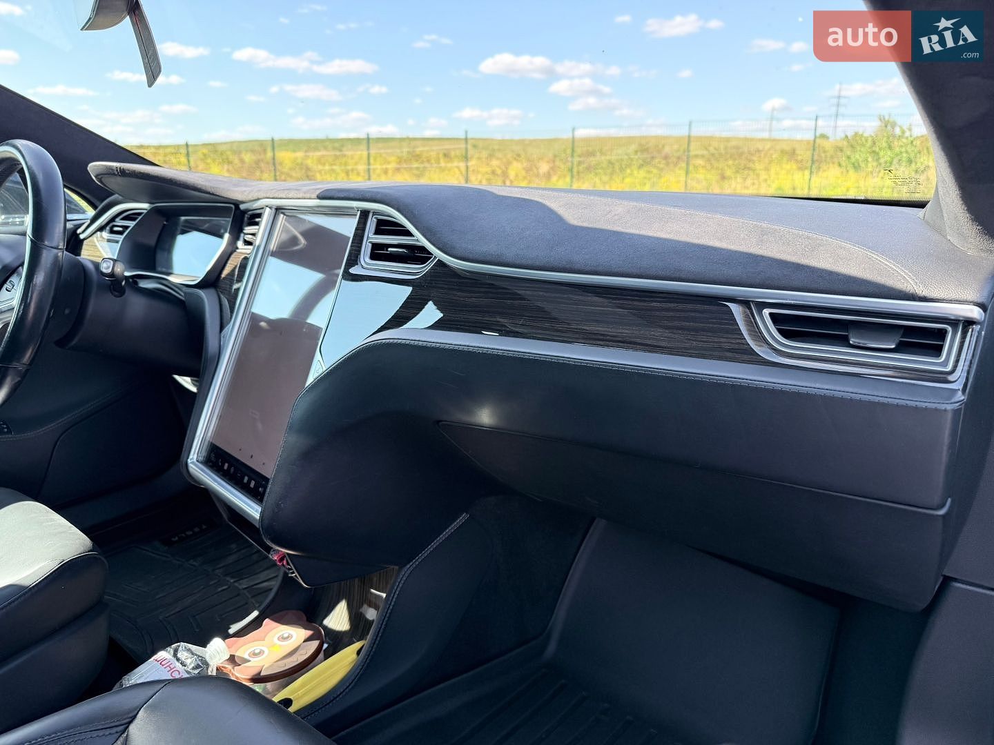 Tesla Model S 2015 VIN 5YJSA1H20FF098023 фото оголошення 40 з 42