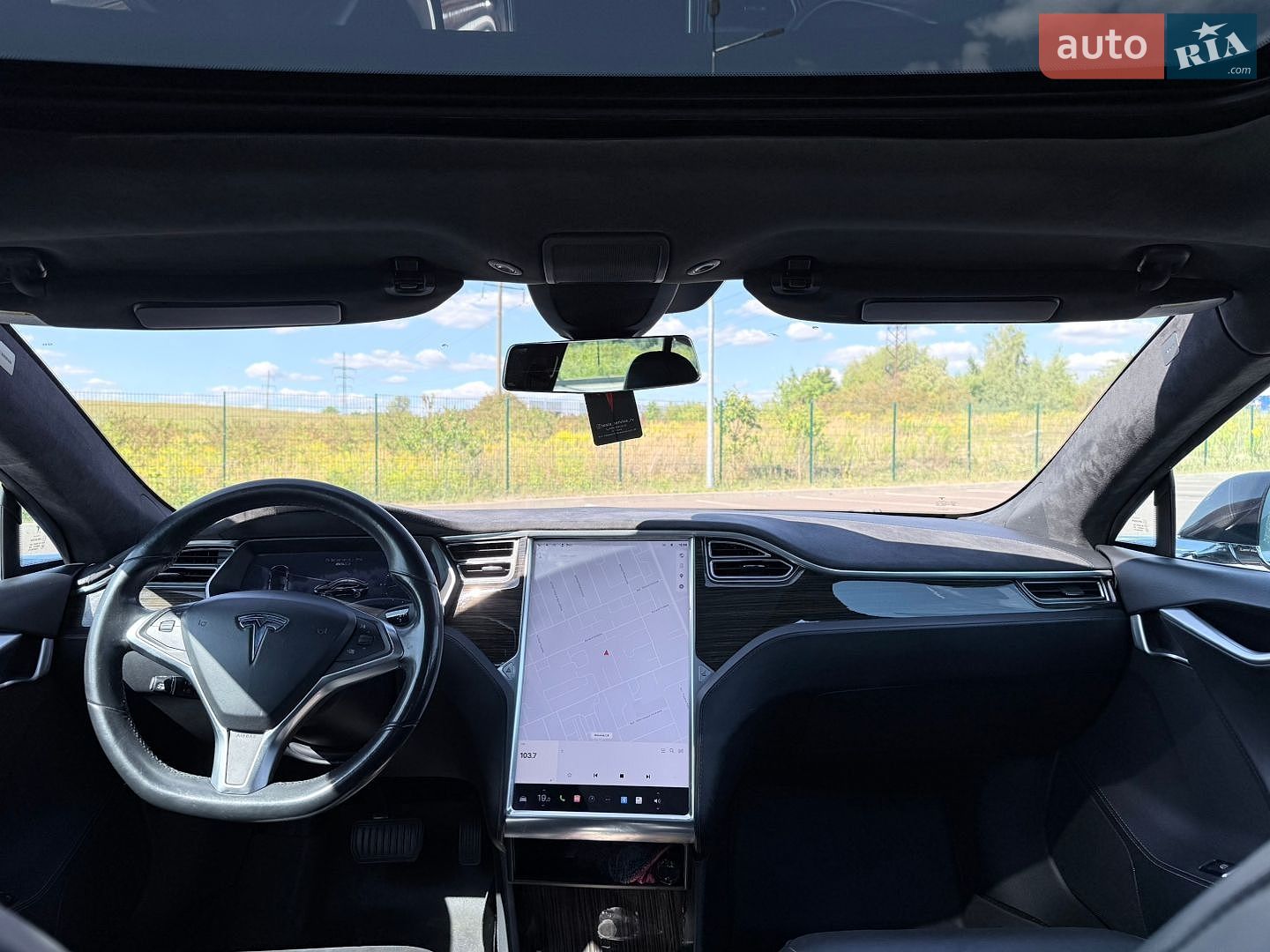 Tesla Model S 2015 VIN 5YJSA1H20FF098023 фото оголошення 41 з 42