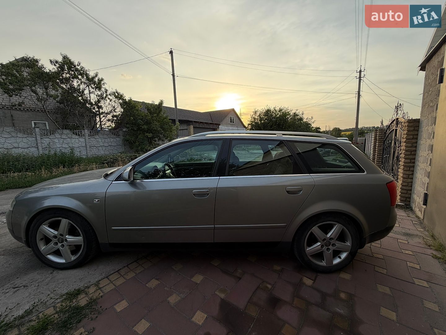 Audi A4 2002 VIN WAUZZZ8E93A181225 фото оголошення 10 з 22
