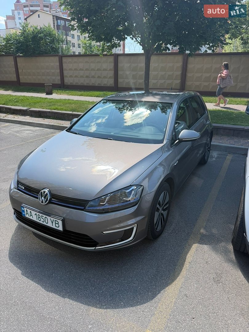 Volkswagen e-Golf 2015 VIN WVWZZZAUZFW910892 фото оголошення 2 з 29
