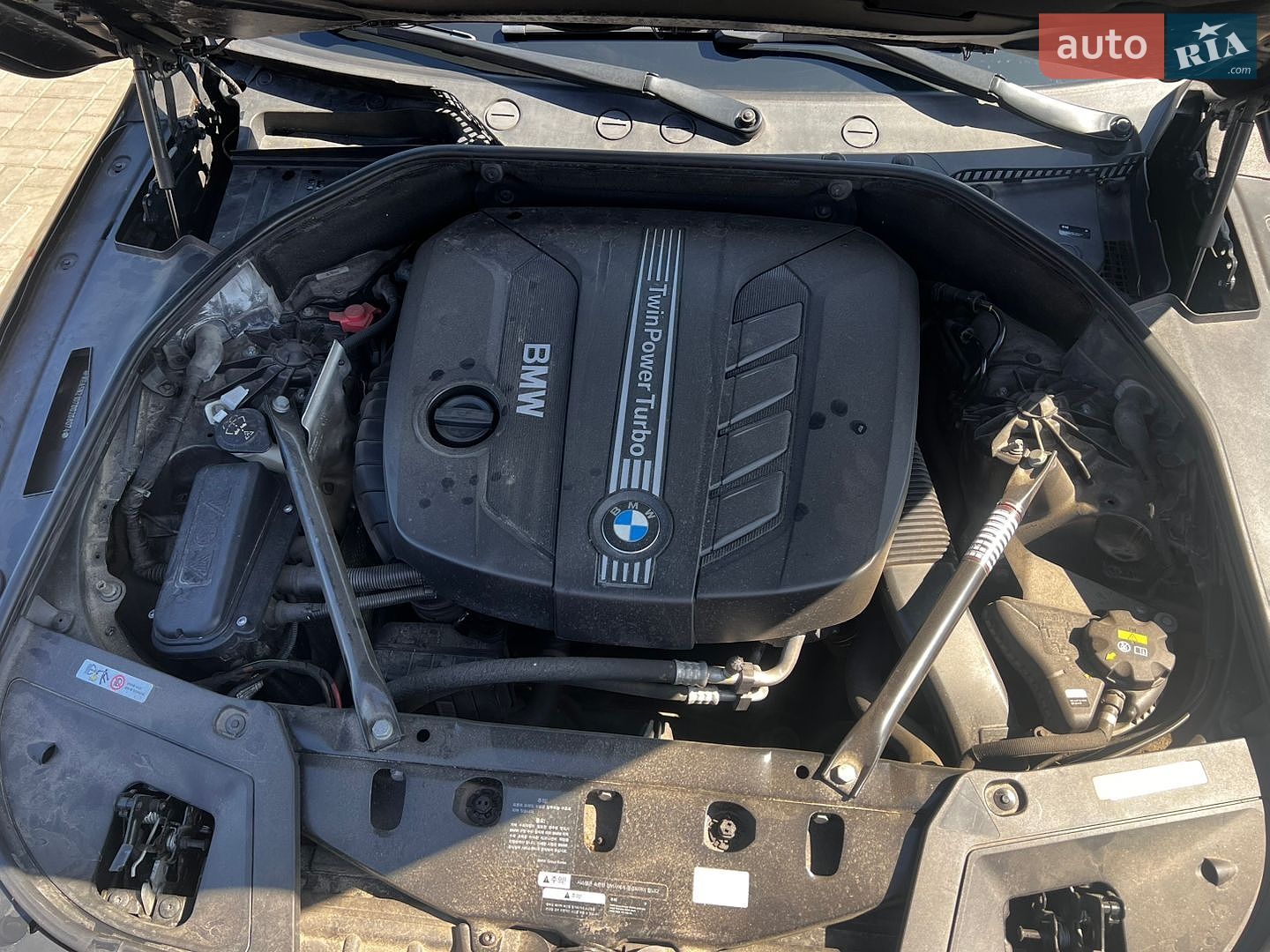 BMW 5 Series GT 2016 VIN WBA5N2107GG268074 фото оголошення 28 з 46