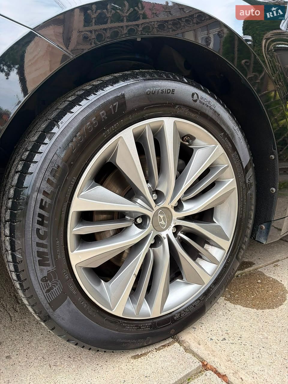 Hyundai Grandeur 2016 VIN KMHFH41NBHA580441 фото оголошення 2 з 14