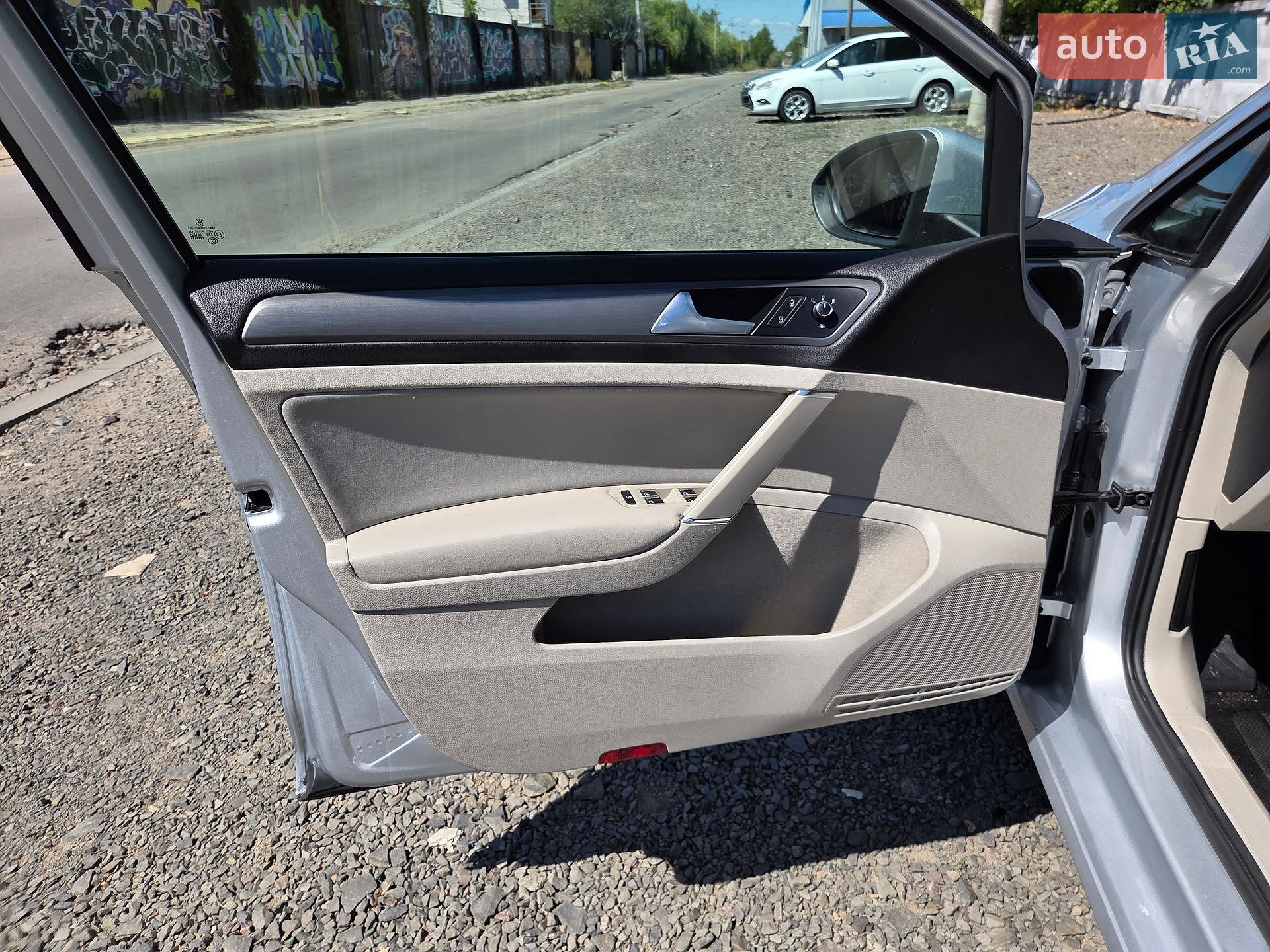 Volkswagen Golf 2013 VIN WVWZZZAUZEP502904 фото оголошення 10 з 26