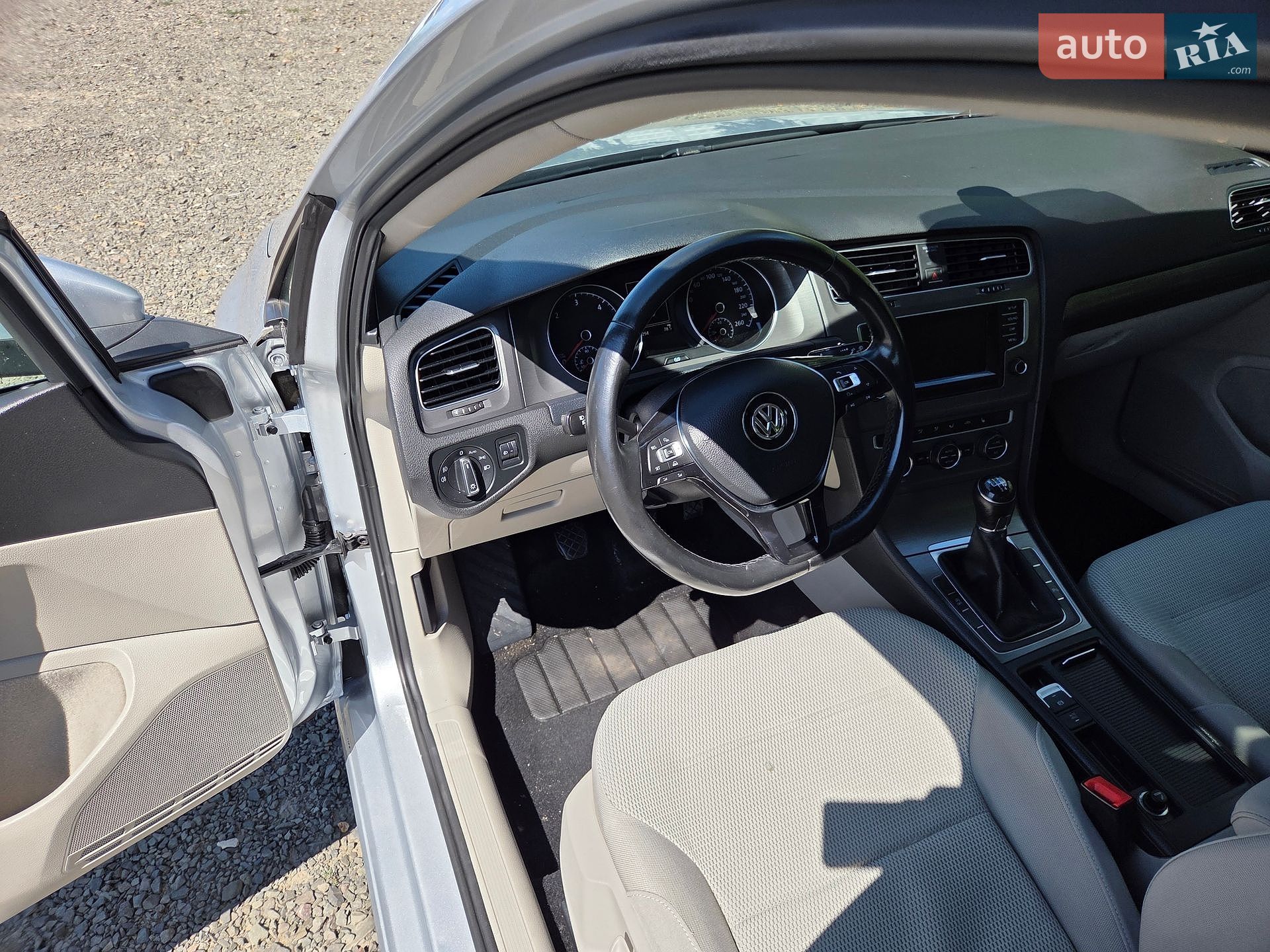 Volkswagen Golf 2013 VIN WVWZZZAUZEP502904 фото оголошення 12 з 26
