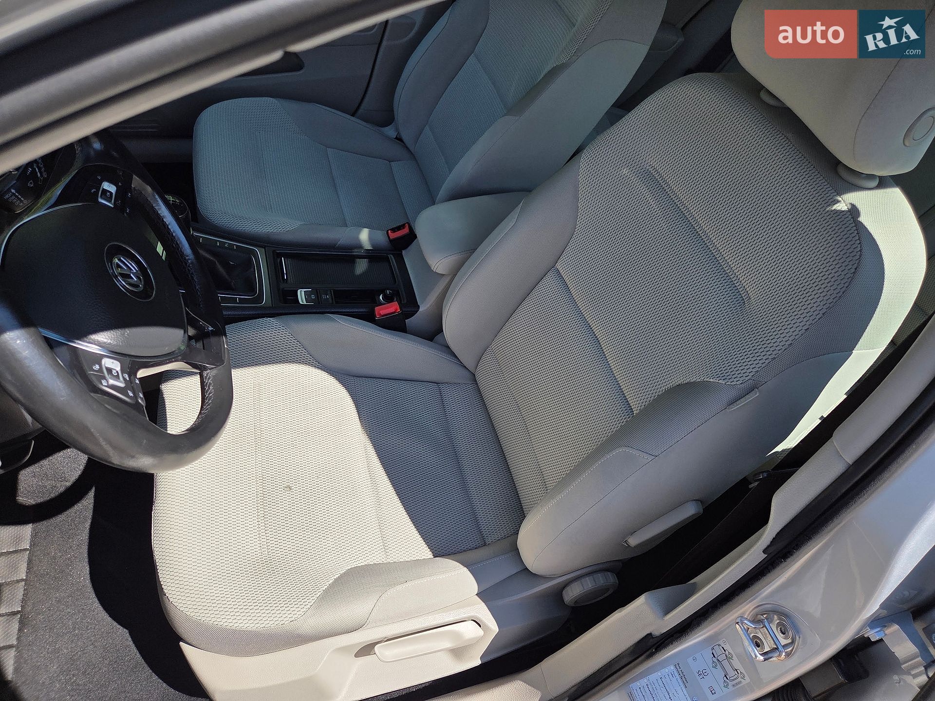 Volkswagen Golf 2013 VIN WVWZZZAUZEP502904 фото оголошення 13 з 26