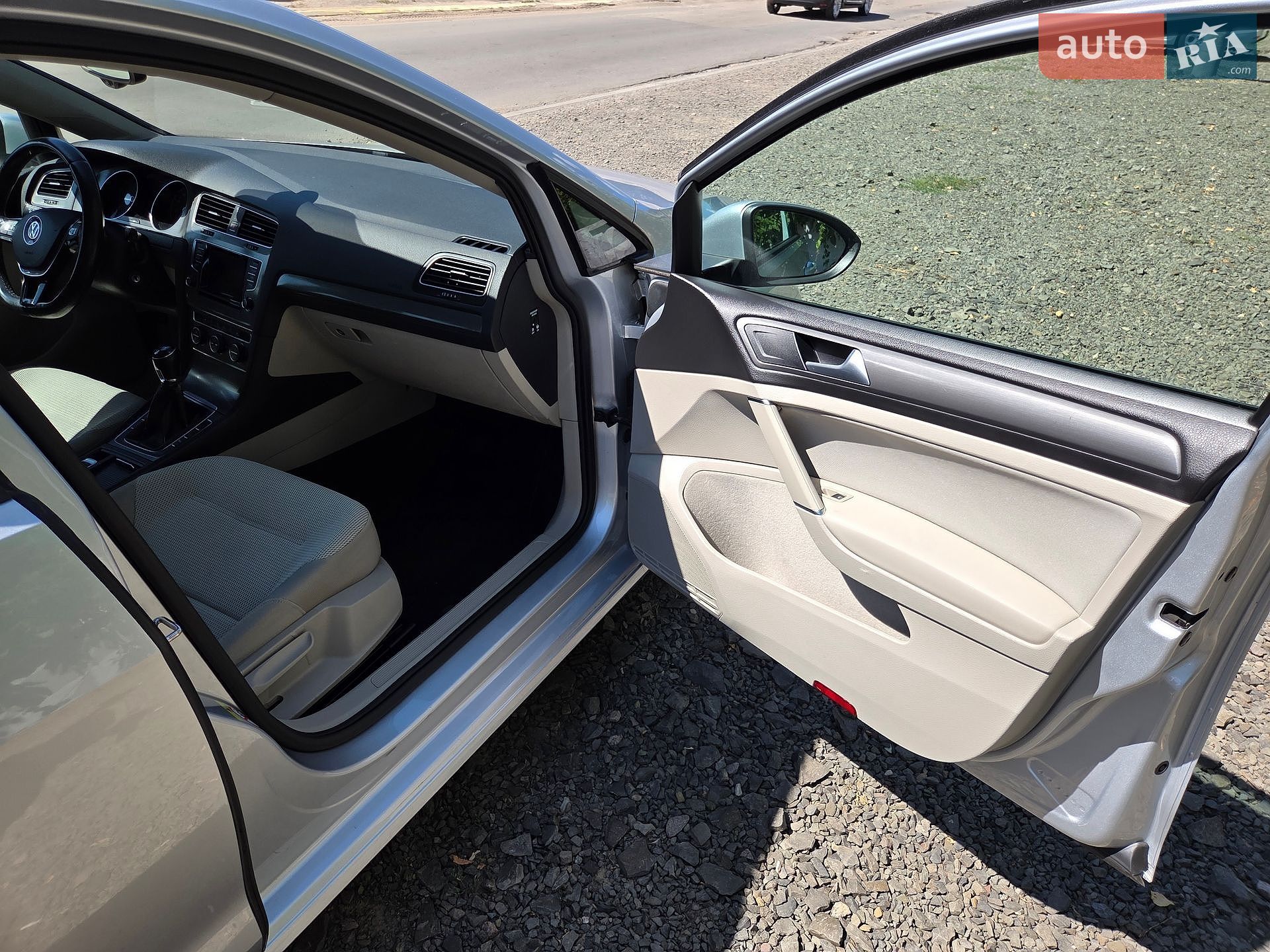 Volkswagen Golf 2013 VIN WVWZZZAUZEP502904 фото оголошення 15 з 26