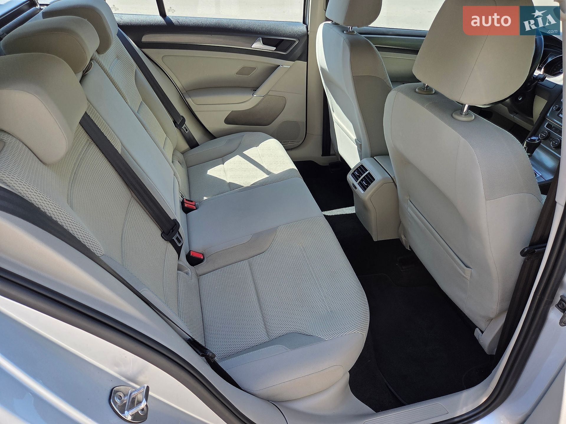 Volkswagen Golf 2013 VIN WVWZZZAUZEP502904 фото оголошення 22 з 26