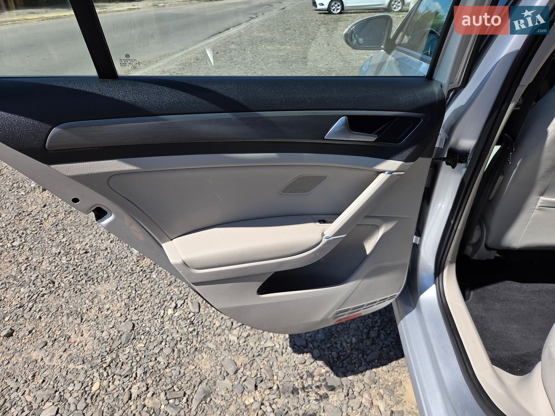 Volkswagen Golf 2013 VIN WVWZZZAUZEP502904 фото оголошення 24 з 26