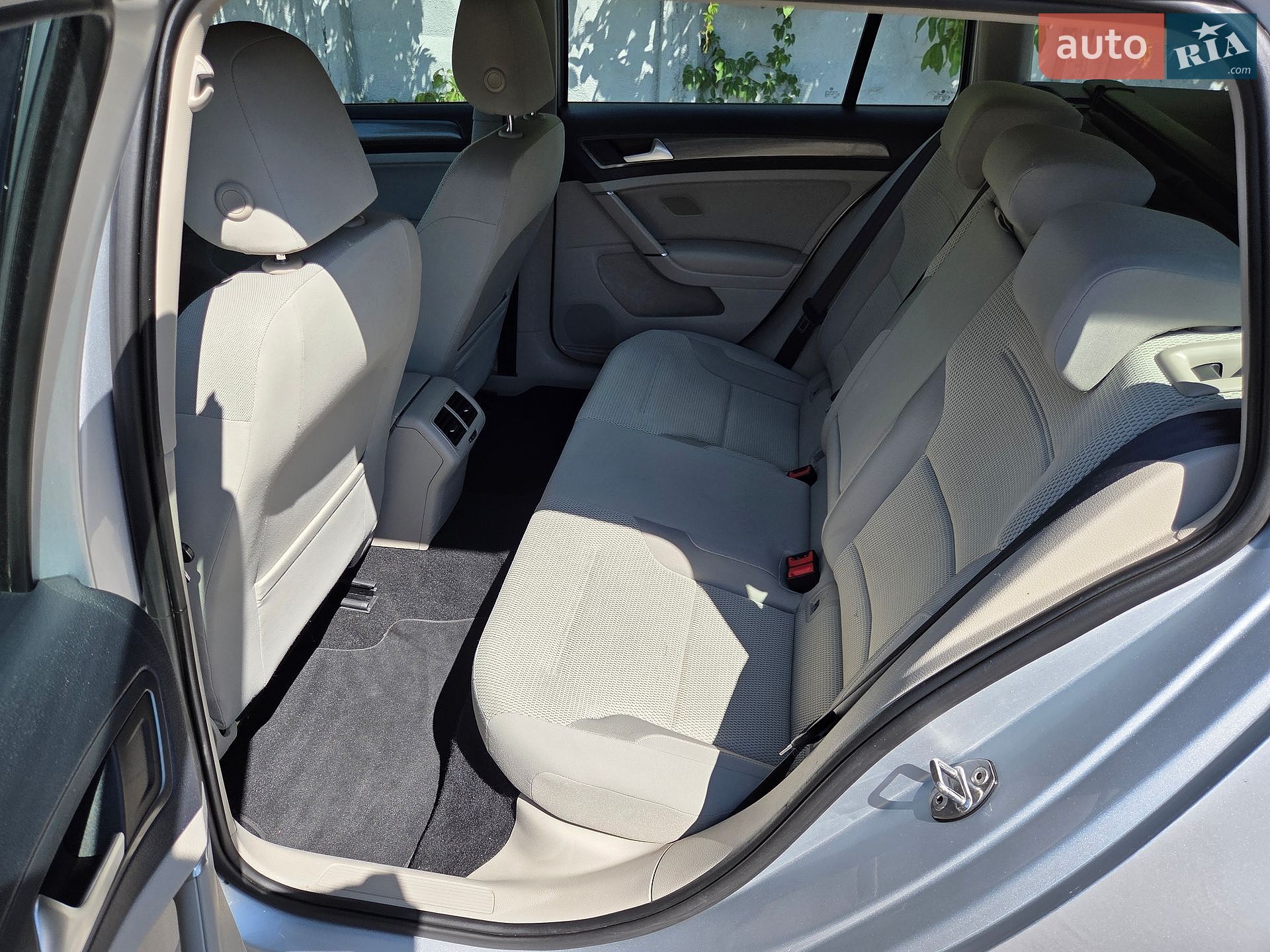 Volkswagen Golf 2013 VIN WVWZZZAUZEP502904 фото оголошення 25 з 26