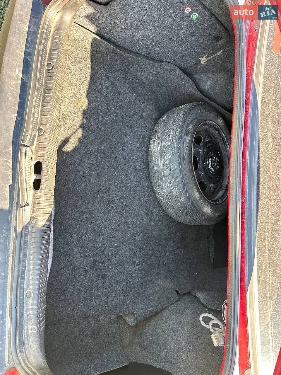 Volkswagen Vento 1993 VIN WVWZZZ1HZPW675345 фото оголошення 8 з 8