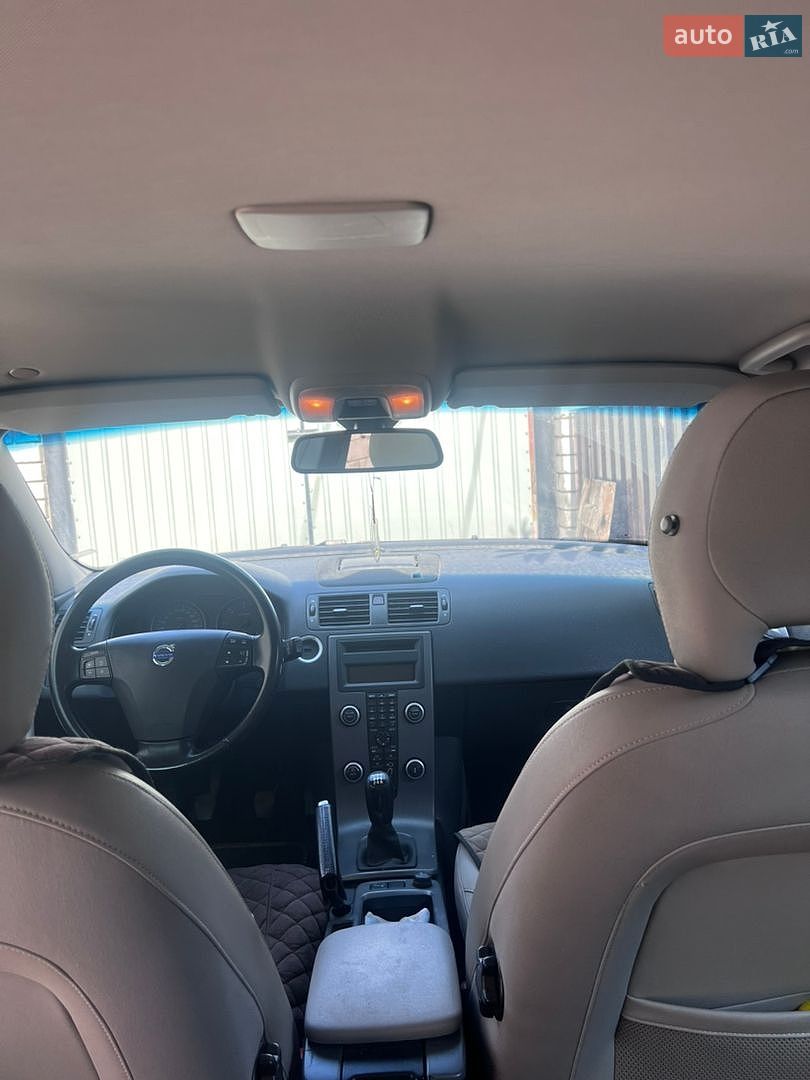 Volvo V50 2010 VIN YV1MW76F2A2579507 фото оголошення 12 з 13