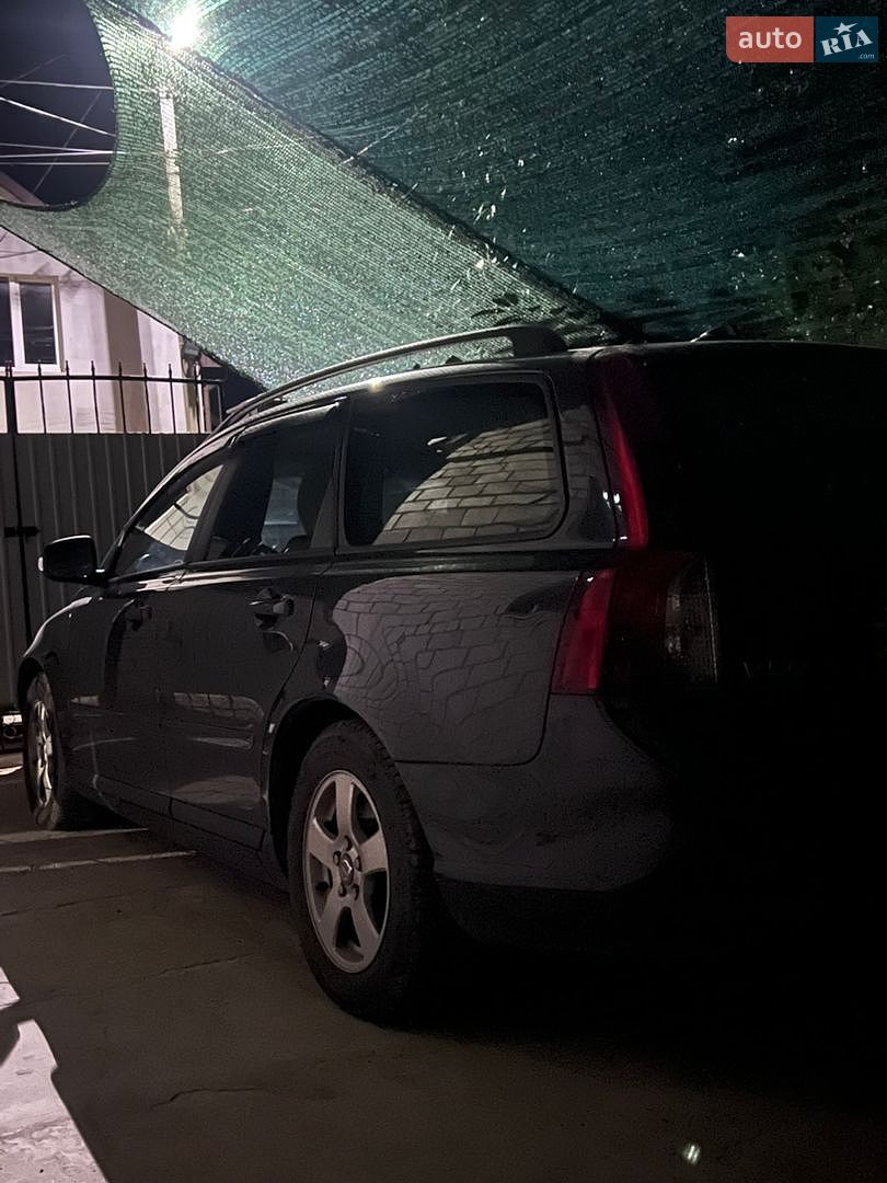 Volvo V50 2010 VIN YV1MW76F2A2579507 фото оголошення 2 з 13