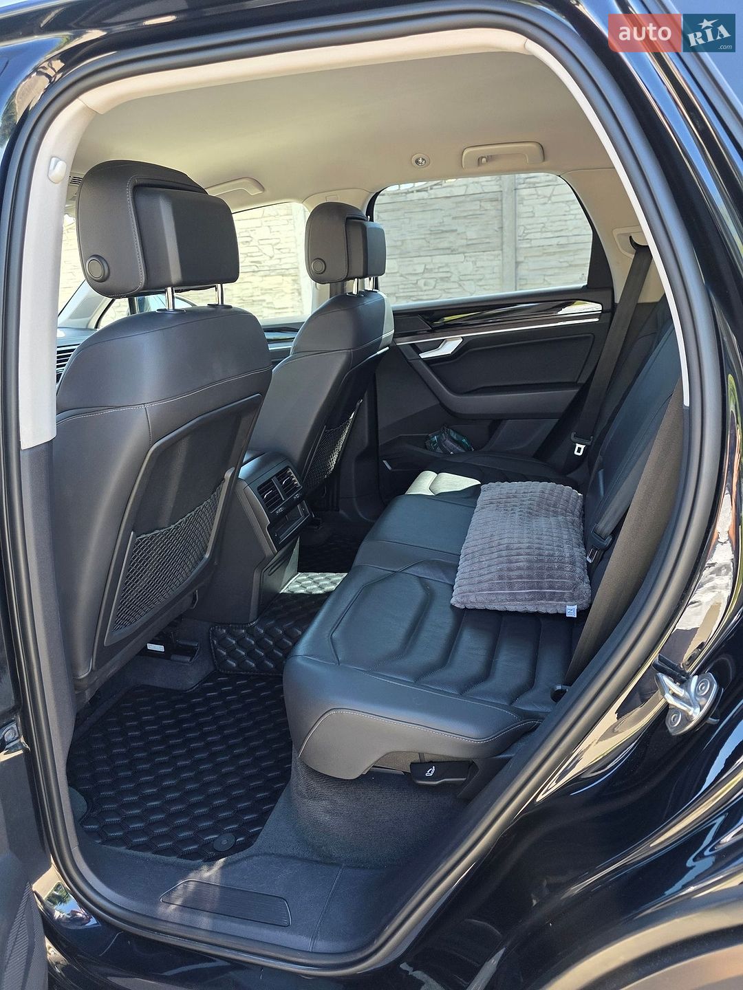 Volkswagen Touareg 2020 VIN WVGZZZCRZMD013432 фото оголошення 6 з 23