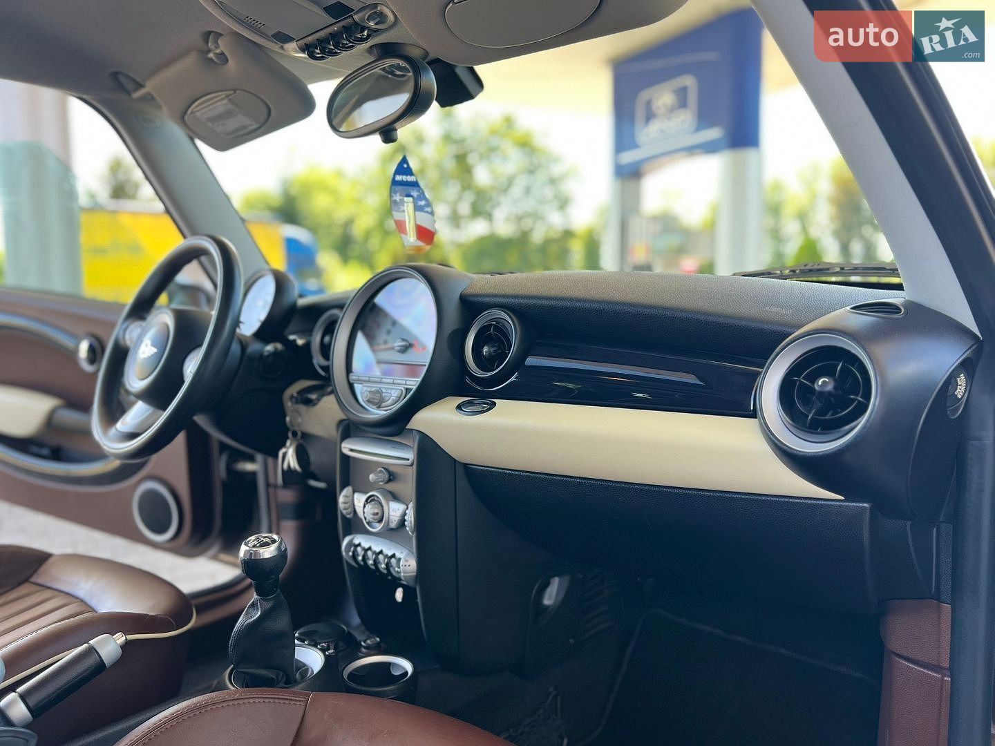 Mini Clubman 2008 VIN WMWML310X0TP06557 фото оголошення 47 з 68