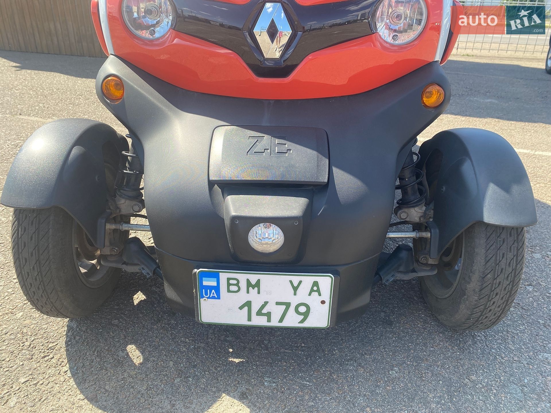 Renault Twizy Z.E. 2020 VIN KNMJ2Z2ZMLP000722 фото оголошення 29 з 33