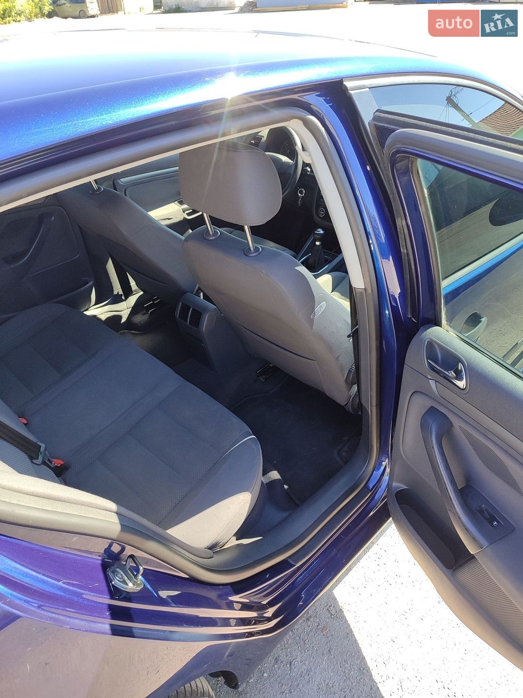 Volkswagen Golf 2004 VIN WVWZZZ1KZ5P040541 фото оголошення 7 з 10