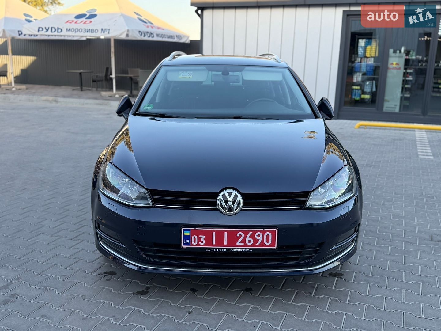 Volkswagen Golf 2016 VIN WVWZZZAUZGP559814 фото оголошення 30 з 130